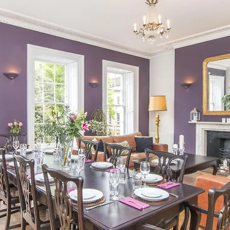 3 Berkeley Square Guesthouse-2